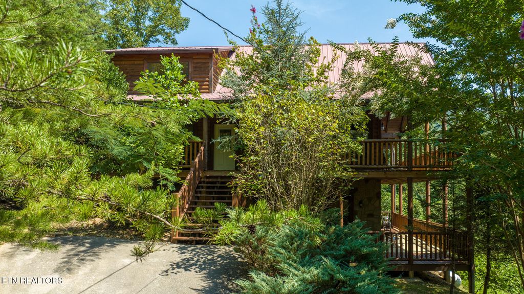 Photo of 1314 Rocky Top Way, Townsend, TN 37882 (MLS # 1238273)