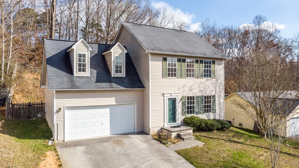 Photo of 8212 Tangle Grove Lane, Powell, TN 37849 (MLS # 1346423)