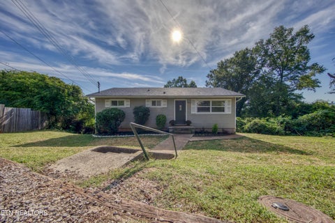 Photo of 2638 Dexter Lane, Knoxville, TN 37920 (MLS # 1357374)
