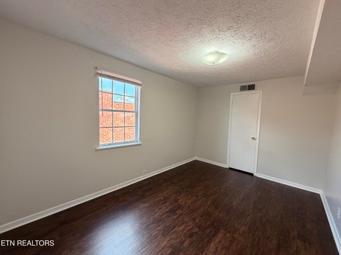 Tiny photo for 424 E Scott Ave #B, Knoxville, TN 37917 (MLS # 1354000)