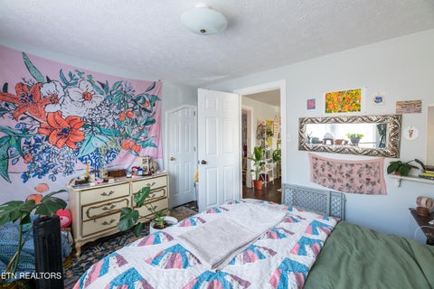 Tiny photo for 424 E Scott Ave #B, Knoxville, TN 37917 (MLS # 1354000)