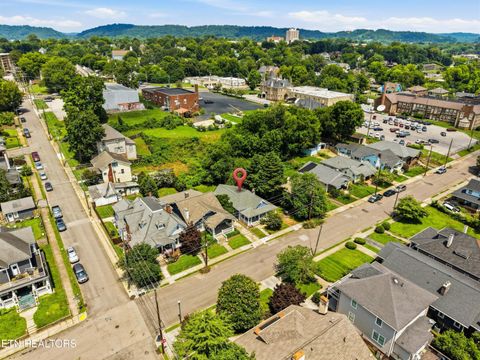 Tiny photo for 1207 Luttrell St, Knoxville, TN 37917 (MLS # 1344355)