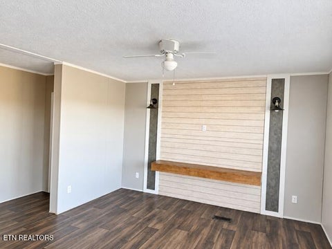 Tiny photo for 8274 Cedar Creek Rd, Greeneville, TN 37743 (MLS # 1359422)