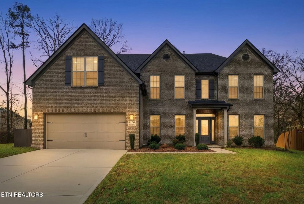 Photo of 1103 Snowy Peak Lane, Knoxville, TN 37922 (MLS # 1328005)