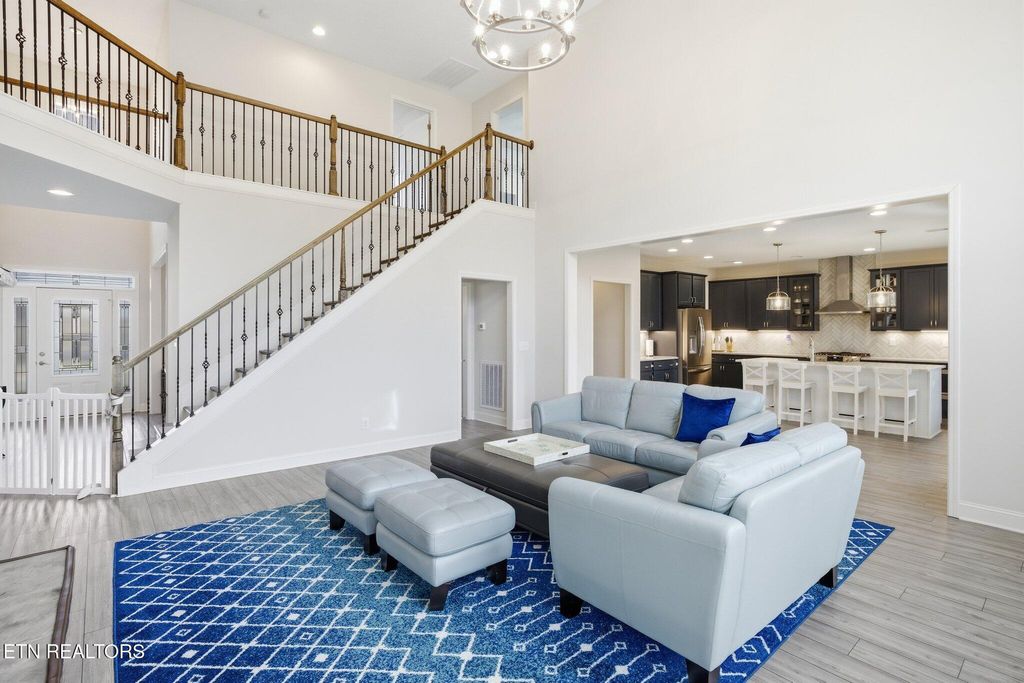 Photo of 1103 Snowy Peak Lane, Knoxville, TN 37922 (MLS # 1328005)