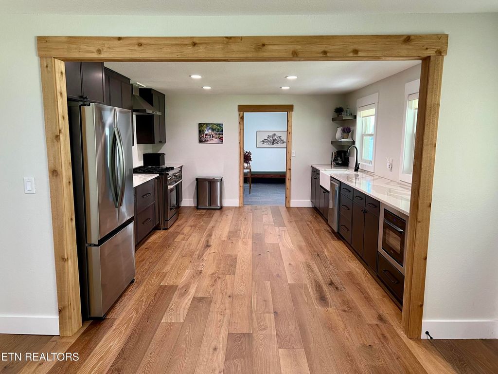 Photo of 461 John Myers Rd, Crossville, TN 38572 (MLS # 1313396)
