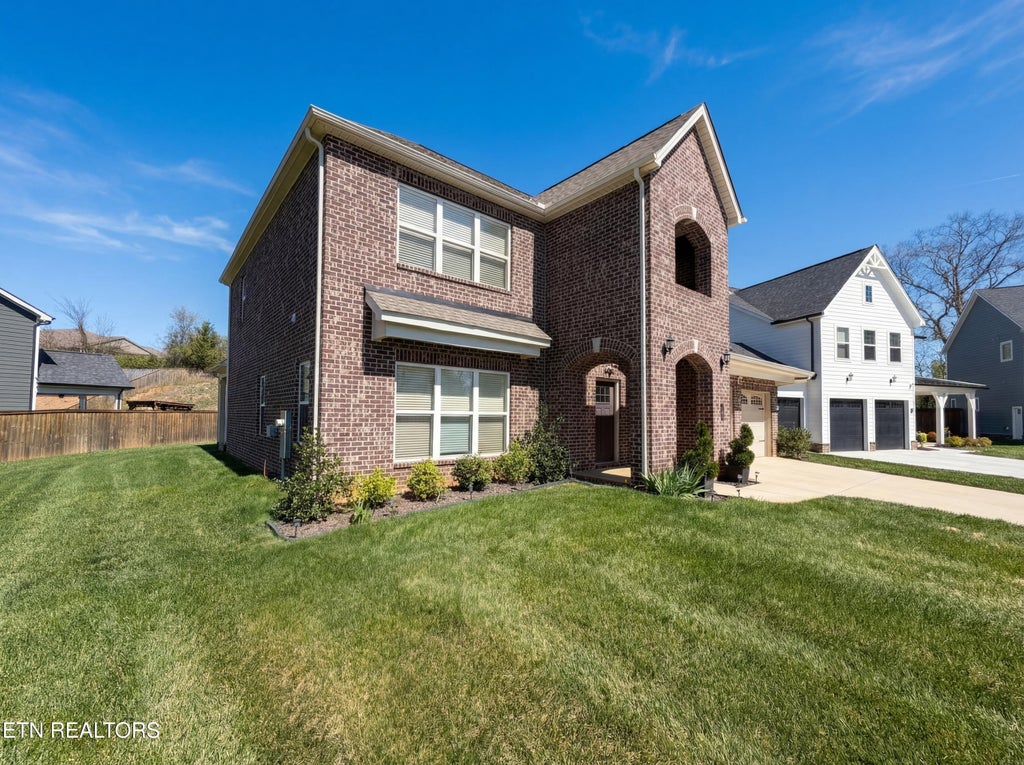Photo of 2714 Green Ash Lane, Knoxville, TN 37932 (MLS # 1355270)