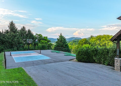 Tiny photo for 3379 Robeson Rd, Sevierville, TN 37862 (MLS # 1355054)