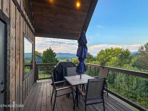 Tiny photo for 3379 Robeson Rd, Sevierville, TN 37862 (MLS # 1355054)