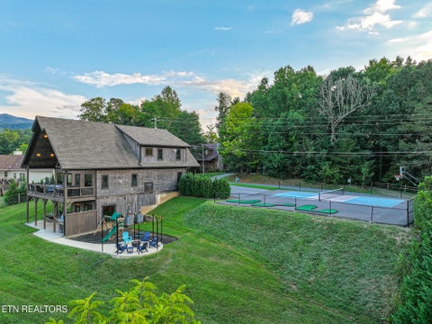 Tiny photo for 3379 Robeson Rd, Sevierville, TN 37862 (MLS # 1355054)