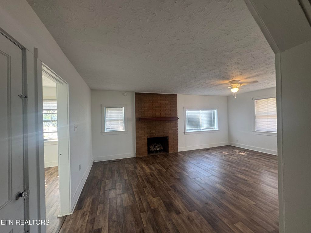 Photo of 620 E Hwy 25 70, Newport, TN 37821 (MLS # 1307742)