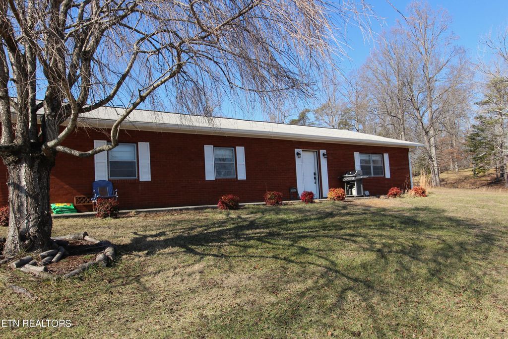 Photo of 185 Rutledge Pike, Blaine, TN 37709 (MLS # 1252346)