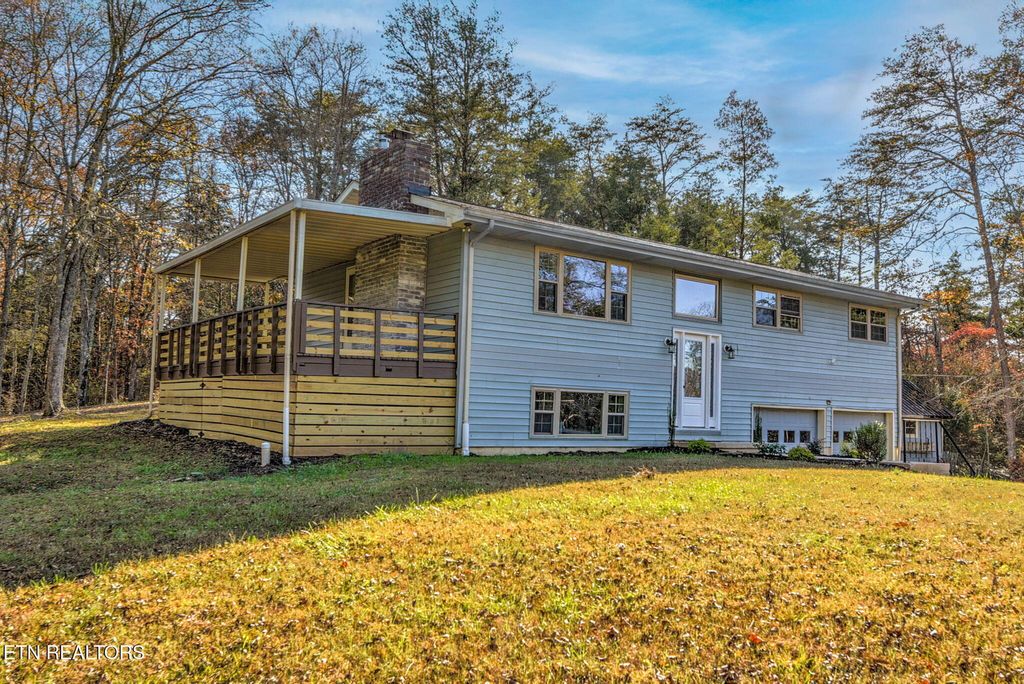 Photo of 7346 Tomotley Rd, Maryville, TN 37801 (MLS # 1325100)