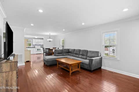 Tiny photo for 120 Shipe Rd, Powell, TN 37849 (MLS # 1350010)