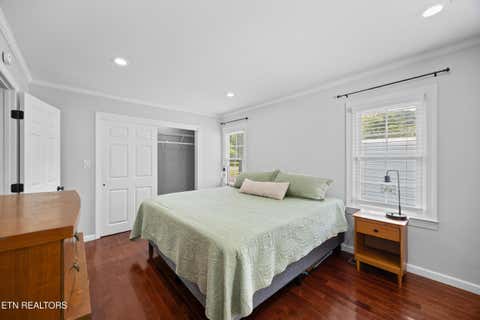 Tiny photo for 120 Shipe Rd, Powell, TN 37849 (MLS # 1350010)