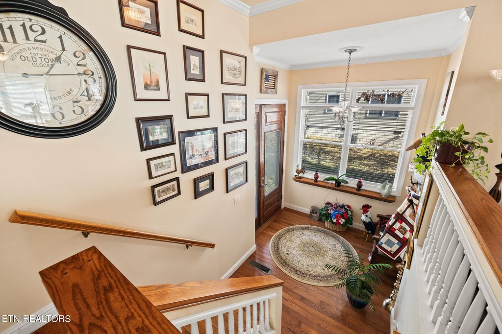 Photo of 275 Hawthorn Loop, Crossville, TN 38555 (MLS # 1284135)
