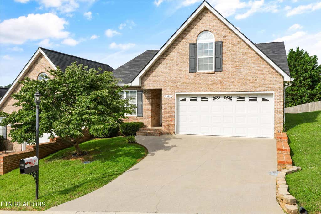 Photo of 241 El Grande Lane, Lenoir City, TN 37771 (MLS # 1343991)