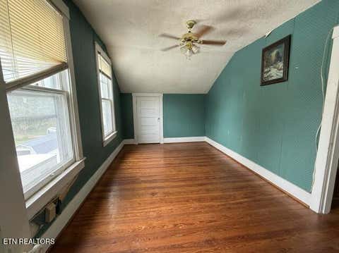 Tiny photo for 261 W Lincoln Rd, Alcoa, TN 37701 (MLS # 1350032)