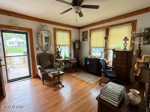 Tiny photo for 261 W Lincoln Rd, Alcoa, TN 37701 (MLS # 1350032)