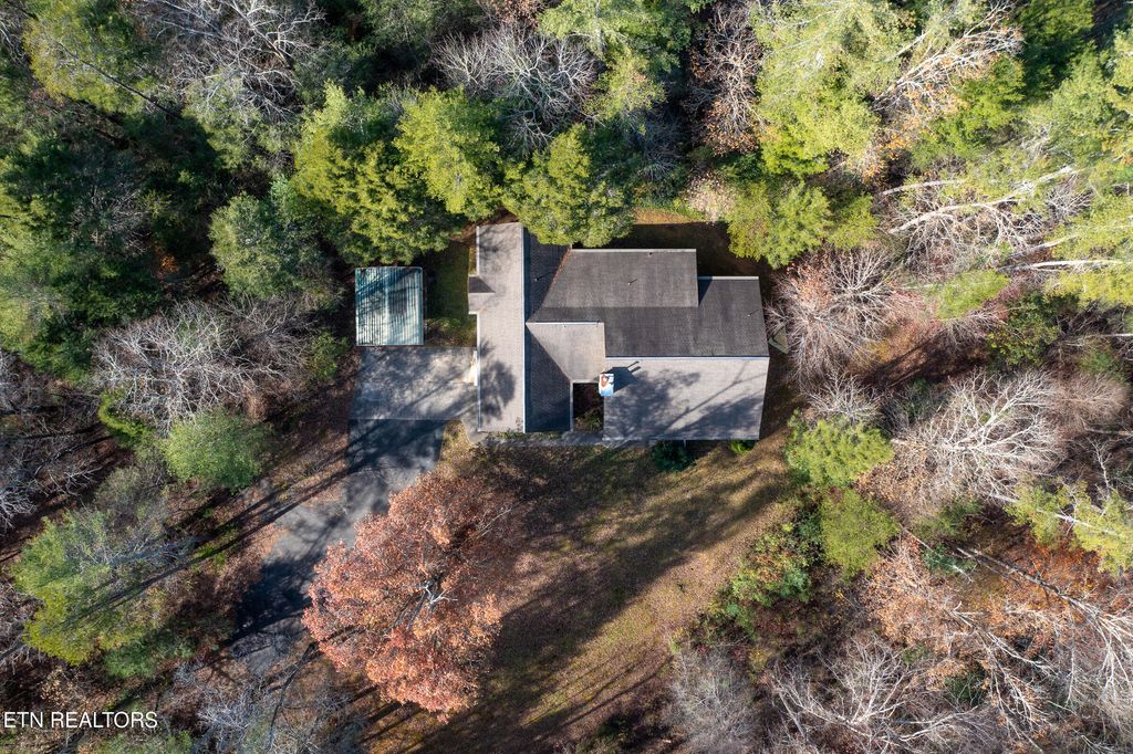 Photo of 244 Hesses Creek Rd, Walland, TN 37886 (MLS # 1283453)