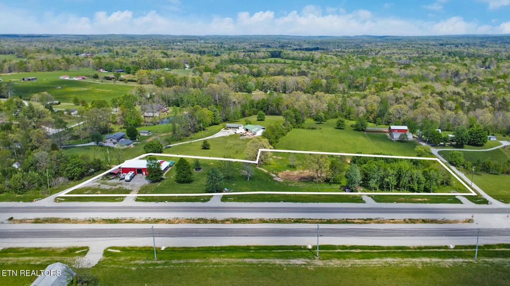 Photo of 6808 Highway 127, Crossville, TN 38571 (MLS # 1299416)