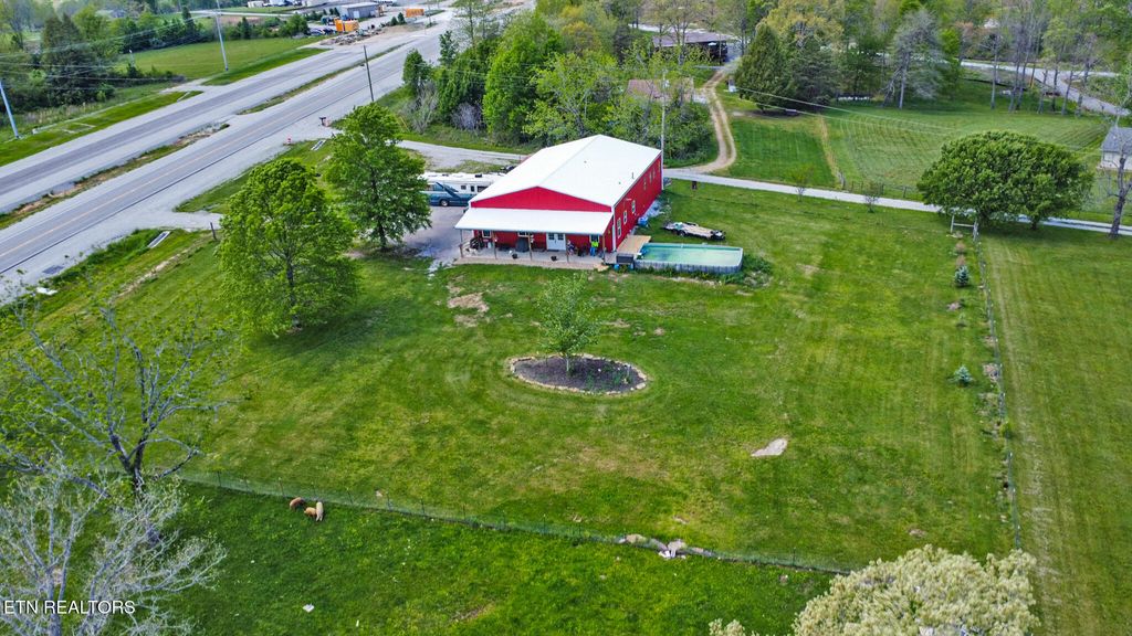 Photo of 6808 Highway 127, Crossville, TN 38571 (MLS # 1299416)