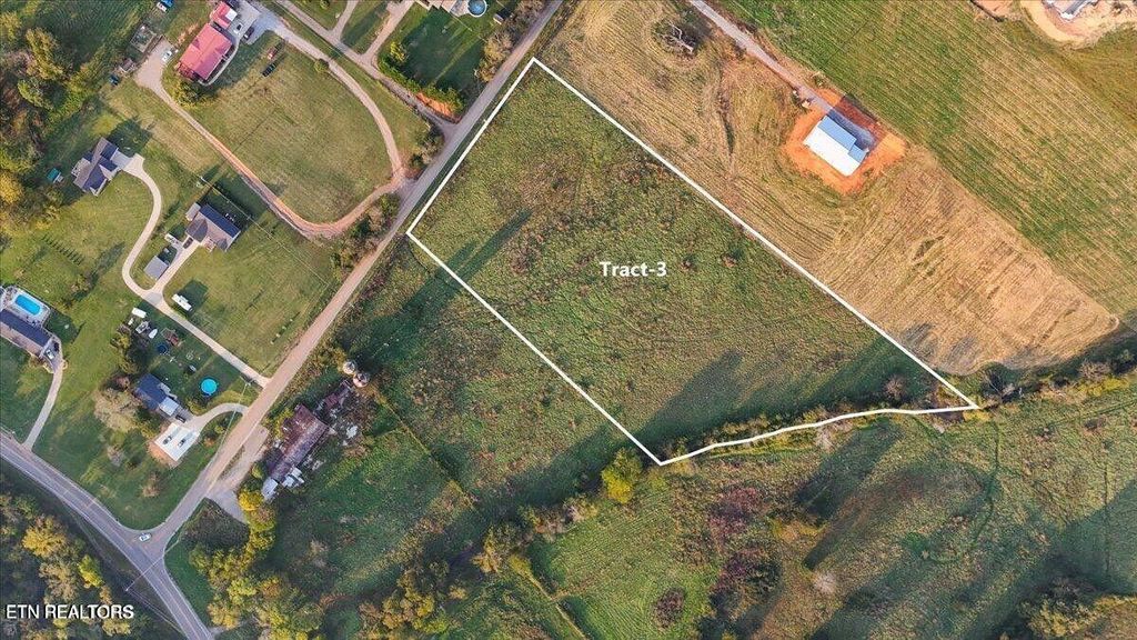 Photo of 5412 Old Niles Ferry Rd, Maryville, TN 37801 (MLS # 1334379)