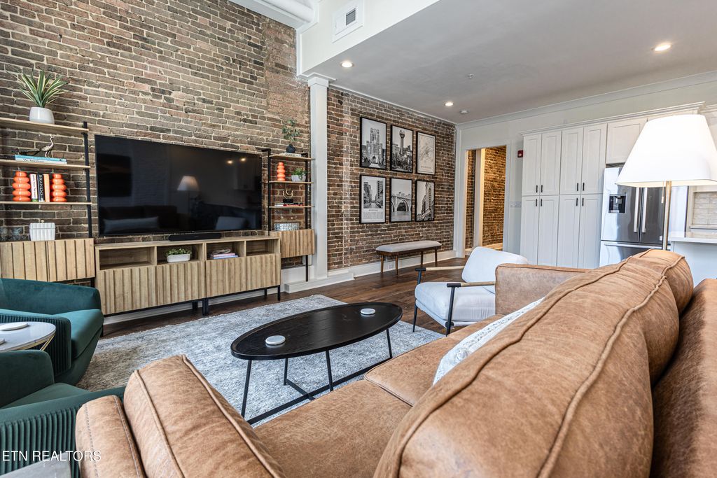 Photo of 310 S Gay St #204, Knoxville, TN 37902 (MLS # 1331278)