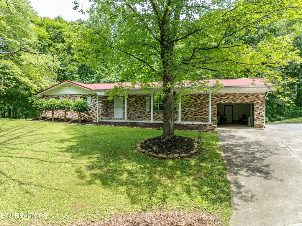 Photo of 1013 Old Oliver Rd, Walland, TN 37886 (MLS # 1265953)