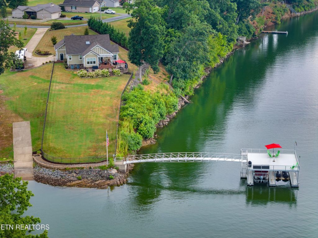 Photo of 3570 Saint Andrews Drive Dr, White Pine, TN 37890 (MLS # 1270029)