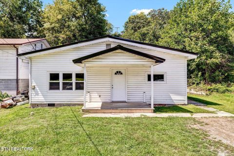 Photo of 2684 Highway 116, Caryville, TN 37714 (MLS # 1319682)