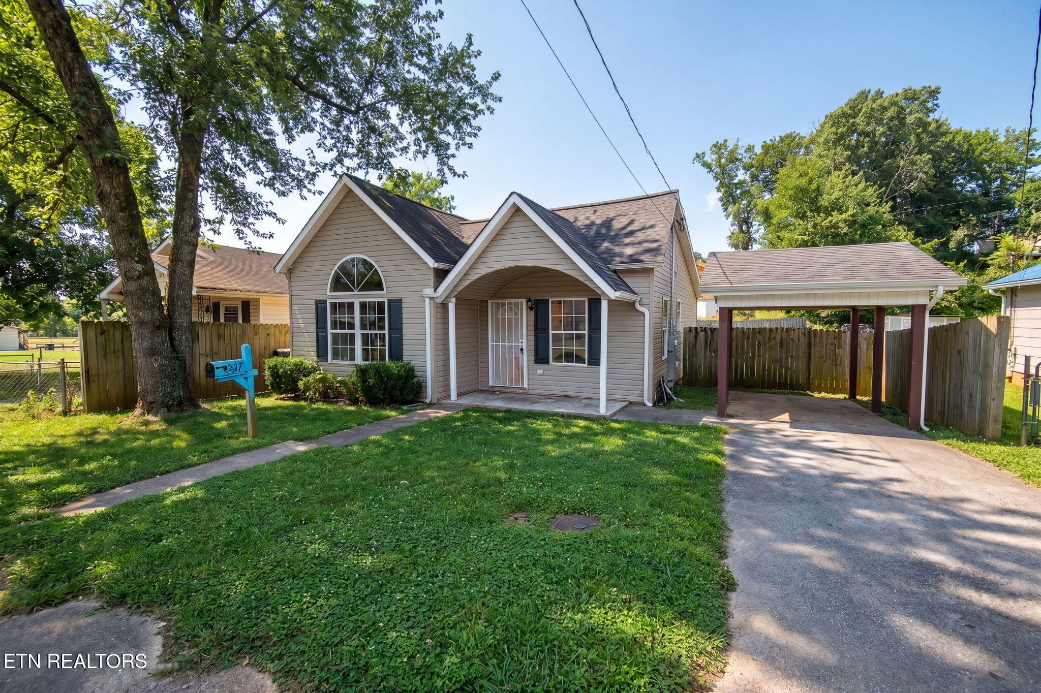 17-web-or-mls-1337 Brookside-3662