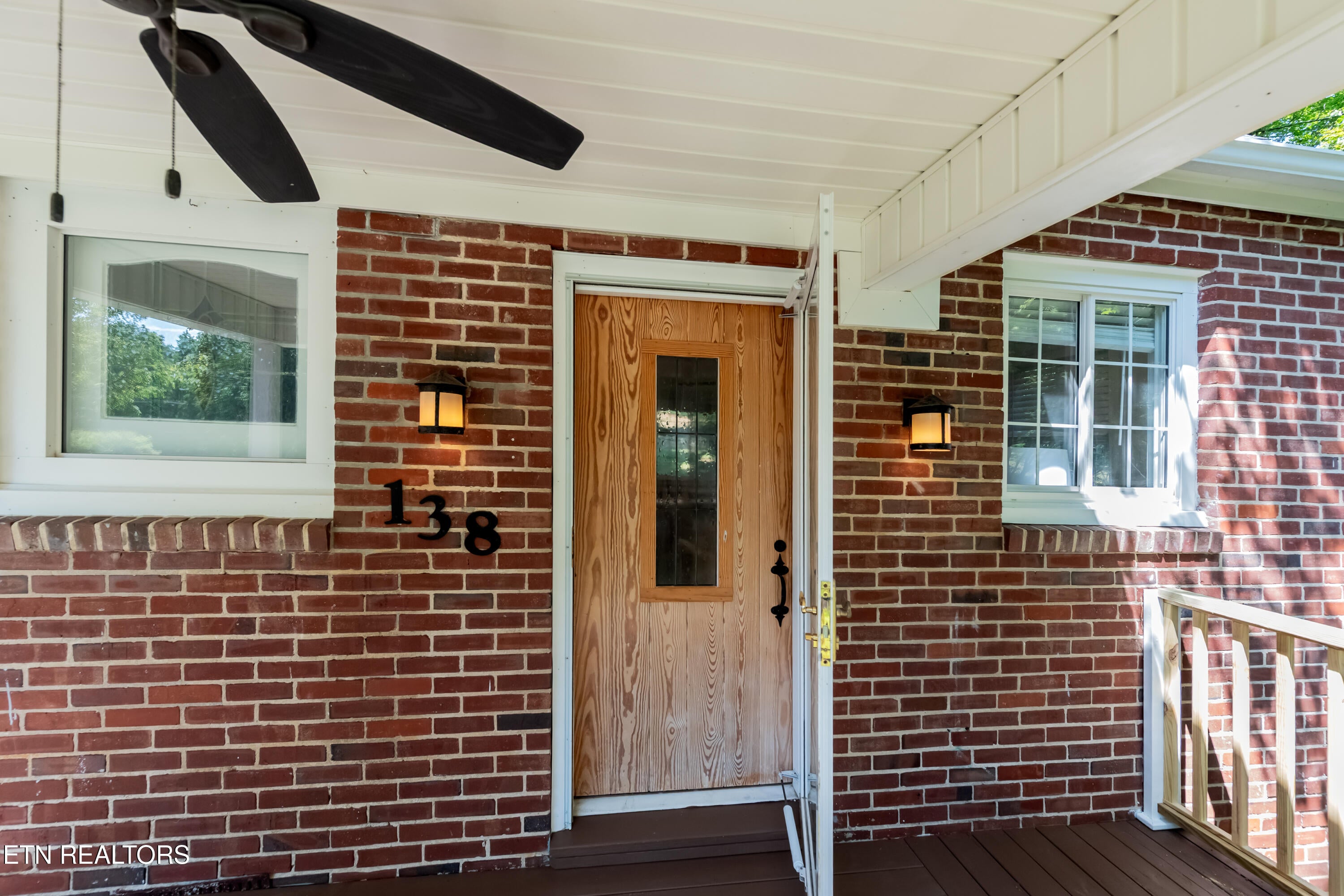 138 Crescent Rd