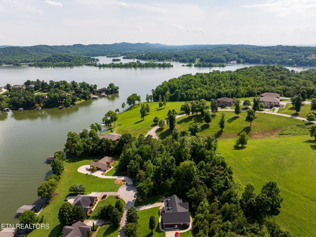 Photo of Lot 177 Harbour View Way, Kingston, TN 37763 (MLS # 1308550)