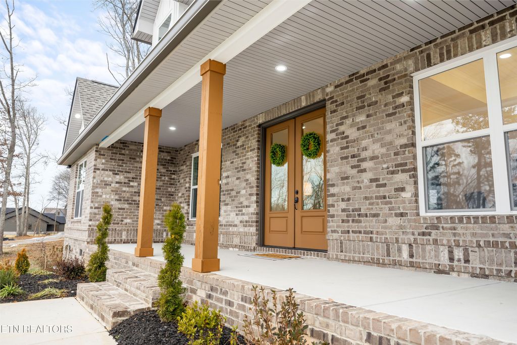 Photo of 5812 Caswell Drive, Greenback, TN 37742 (MLS # 1317231)