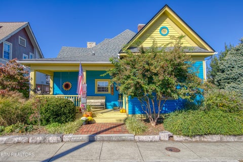Photo of 517 Caswell Ave, Knoxville, TN 37917 (MLS # 1359542)