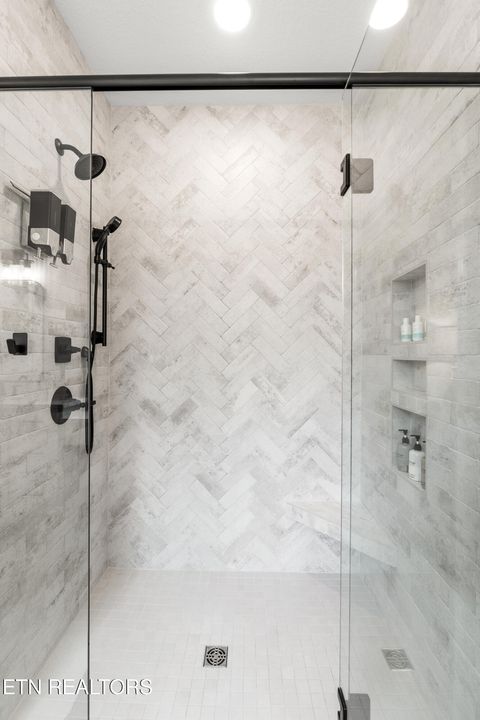 Tiny photo for 329 Walelu Tr, Vonore, TN 37885 (MLS # 1333232)