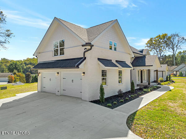 110 Broady Lane