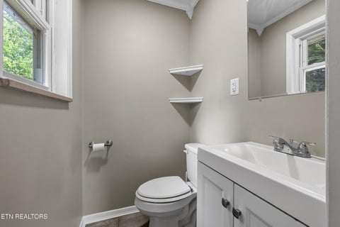 Tiny photo for 5411 Parkridge Drive, Knoxville, TN 37924 (MLS # 1355431)