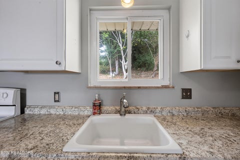Tiny photo for 5411 Parkridge Drive, Knoxville, TN 37924 (MLS # 1355431)