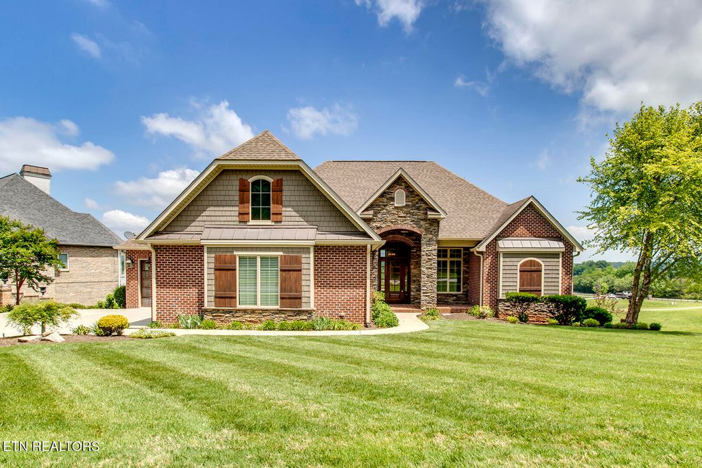 Photo of 124 Eagle Circle, Vonore, TN 37885 (MLS # 1338747)
