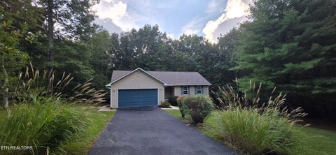 51 Crossbow Circle Crossville TN 38555