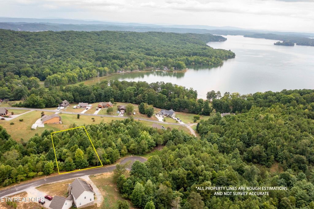 Photo of 52 Taylor Way/Fooshee Pass #52, Ten Mile, TN 37880 (MLS # 1333495)