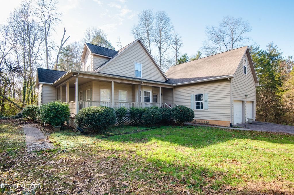 Photo of 6215 Cardwell Rd, Corryton, TN 37721 (MLS # 1323637)