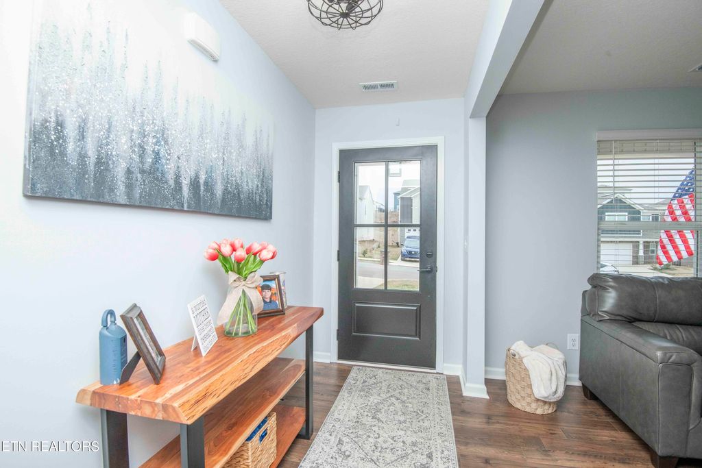 Photo of 2112 Glen Creek Rd, Knoxville, TN 37924 (MLS # 1329875)