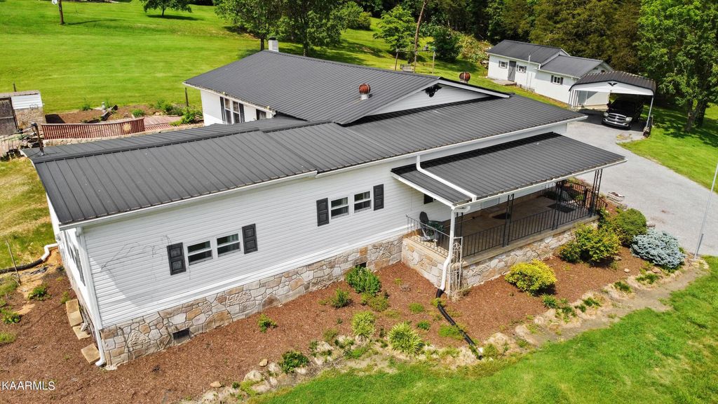 Photo of 7717 Rosie Lane, Strawberry Plains, TN 37871 (MLS # 1228592)