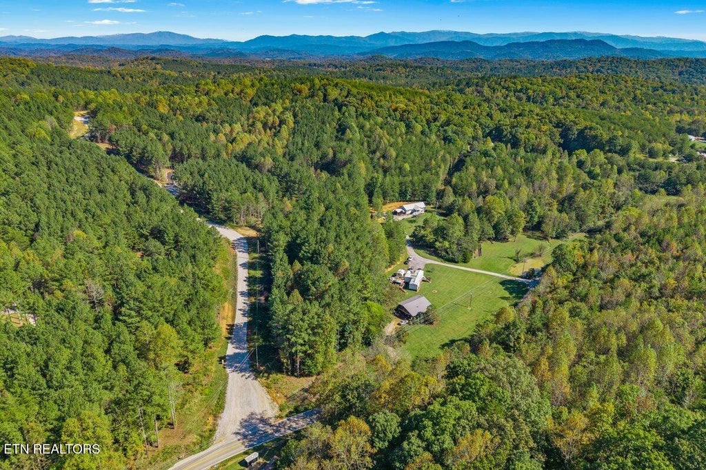 Photo of 1979 Ballplay Rd, Madisonville, TN 37354 (MLS # 1358888)