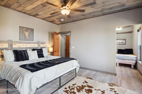 Tiny photo for 764 Chestnut Drive, Gatlinburg, TN 37738 (MLS # 1329107)