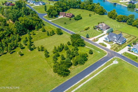Tiny photo for 271 W Shore Drive, Rockwood, TN 37854 (MLS # 1347896)