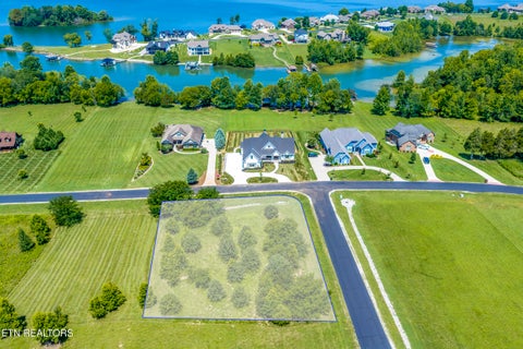 Tiny photo for 271 W Shore Drive, Rockwood, TN 37854 (MLS # 1347896)